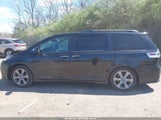 Toyota Sienna Se Premium 8 Passenger 5TDXZ3DC4JS911957 photo