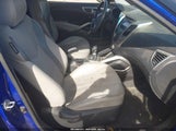 Hyundai Veloster Base W/Gray KMHTC6AD3CU023239 снимка