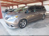 Toyota Sienna Se 8 Passenger 5TDXK3DCXES497559 снимка