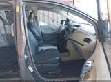 Toyota Sienna Se 8 Passenger 5TDXK3DCXES497559 снимка