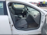 Chevrolet Malibu Ls 1G1ZB5E14BF315361 снимка