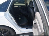 Audi A4 2.0T Premium WAUBFAFL2DN050872 снимка