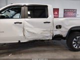 Chevrolet Silverado 2500Hd 4Wd Standard Bed Custom 2GC4YME7XP1731170 photo