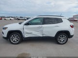 Jeep Compass Latitude Lux Fwd 3C4NJDFN1RT175662 fotografie