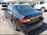 Toyota Corolla Le 2T1BU4EE7DC001022 fotografie