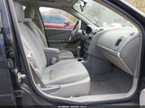 Chevrolet Malibu Ls 1G1ZT54835F147292 photo