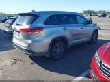 Toyota Highlander Xle 5TDJZRFH8JS562402 снимка