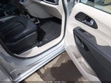 Chrysler Pacifica Touring L 2C4RC1BG6RR154939 fotografie