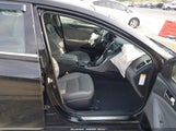 Hyundai Sonata Hybrid Limited KMHEC4A45EA104440 снимка