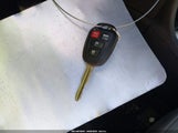 Toyota Corolla Le 2T1BURHE7KC235215 снимка