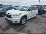 Toyota Highlander Le 5TDZARFH5FS016240 снимка