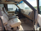 Chevrolet Suburban K1500 1GNFK16K1RJ397882 fotografie