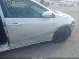 Toyota Corolla Le 5YFBURHE8HP717152 photo