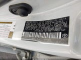 Toyota Prius Four JTDKN3DU0E1801666 снимка