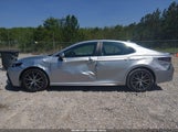 Toyota Camry Se 4T1G11AK0NU677689 photo