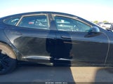 Tesla Model S Dual Motor All-Wheel Drive/Standard Range 5YJSA1E58PF522144 photo