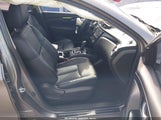 Nissan Rogue Sport Sl JN1BJ1CP7HW008712 fotografie