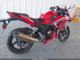 Honda Cbr300 Ra MLHNC5157M5700446 снимка