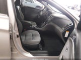 Hyundai Sonata Hybrid KMHEC4A49FA139855 снимка