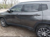 Jeep Compass Latitude 4X4 3C4NJDBB6LT139422 снимка