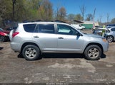 Toyota Rav4 JTMBF4DV4AD033940 снимка