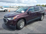 Chevrolet Traverse 1Lt 1GNERGKW1JJ182218 photo