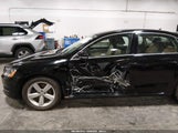 Volkswagen Passat 1.8T Se 1VWBT7A33FC026596 снимка