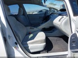 Toyota Prius Three JTDKN3DU1D1718827 снимка