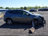 Toyota Rav4 Xle JTMWFREV6HJ700452 снимка