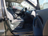 Audi Q3 2.0T Premium Plus WA1EFCFSXGR016706 снимка