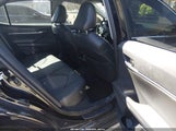 Toyota Camry Se 4T1G11AK5NU045674 photo