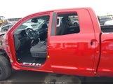 Toyota Tundra Sr5 5.7L V8 5TFUY5F11KX800548 fotografie