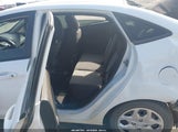 Ford Fiesta S 3FADP4AJ4FM202606 fotografie