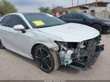 Toyota Camry Xse 4T1B61HK0JU668518 photo