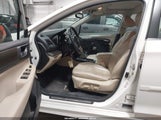 Subaru Legacy 3.6R Limited 4S3BNEN61G3062844 снимка