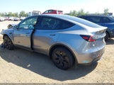 Tesla Model Y Long Range Dual Motor All-Wheel Drive 7SAYGDEE8SF287265 снимка