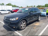 Volkswagen Touareg 3.6L Lux WVGEF9BP8ED006675 fotografie