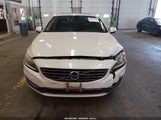 Volvo S60 T5/T5 Platinum/T5 Premier/T5 Premier Plus YV1612FS3E2287836 fotografie