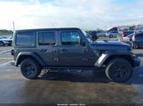 Jeep Wrangler 4-Door Sport 4X4 1C4PJXDG5RW247438 снимка