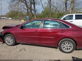 Toyota Camry Le 4T1BF1FK2HU699511 снимка