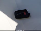 Toyota Camry Hybrid Le 4T1BD1FK9GU197373 photo