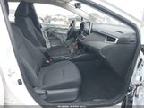 Toyota Corolla Le JTDEPMAE3MJ177886 снимка