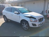 Volvo Xc60 T6/T6 Platinum/T6 Premier Plus/T6 R-Design/T6 R-Design Platinum/T6 R-Design Premier Plus YV4902DZ7D2385351 photo