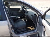 Ford Focus Zx4 1FAFP34N75W225667 снимка