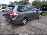 Toyota Sienna Le V6 8 Passenger 5TDKK3DC3DS366465 fotografie