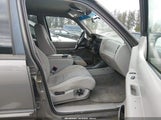 Ford Explorer Eddie Bauer/Limited/Xlt 1FMZU34E4XZB58152 photo