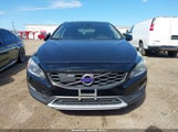 Volvo V60 Cross Country T5 Platinum YV4612HM8F1001696 fotografie
