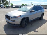 Jeep Cherokee Latitude 1C4PJLCSXFW566540 снимка