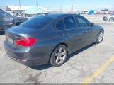 BMW 320I WBA3B1G57FNT01954 fotografie