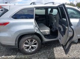 Toyota Highlander Le Plus V6 5TDZKRFH7GS180202 снимка